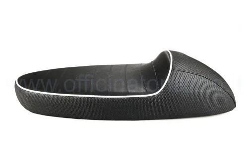 Sella NISA Corsa monoposto in ABS nero con doppio sky, bordino bianco e chiusura magnetica per Vespa 50, Primavera ed ET3 compatibili.