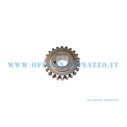 Pignone DRT Z 23 ingrana su primaria Z 58 Polini (Ratio 2,52)denti dritti per Vespa 50 - Primavera - ET3