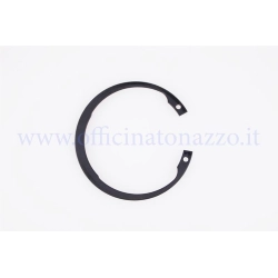 Seeger interno DIN 472 da 62 mm per il cuscinetto albero motore lato frizione di Vespa PX, T5, Cosa e altre Largeframe compatibili.