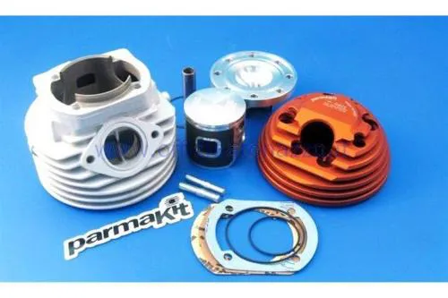 Cilindro Parmakit 135cc SP 09-EVO Ø58 in alluminio candela laterale con traversino su scarico per Vespa Primavera - ET3