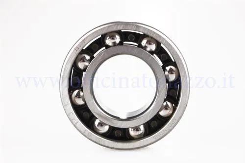 Cuscinetto SKF 6205 ETN9/C4 aperto, 25×52×15 mm, con gabbia in poliammide e gioco radiale C4, per banco lato volano o frizione su carter Quattrini Vespa compatibili.