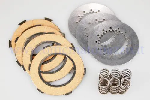Kit Polini Sport Racing 230.0018 per frizione Vespa a 6 molle: 4 dischi in sughero, 3 infradischi e 6 molle. GTIN 8054705073328.