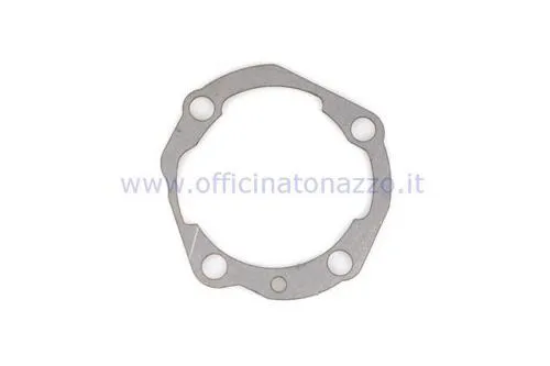 Spessore base cilindro in alluminio da 1,5 mm per Polini 208/210 su Vespa 200 in corsa lunga. Verificare fasature, squish e tenuta.