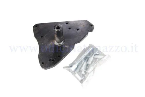 Attrezzo separatore carter motore Ricambio Rapido per Vespa. GTIN 8000000477040; consente una spinta progressiva sui semicarter correttamente predisposti.
