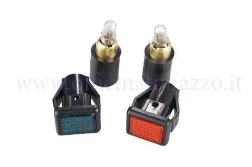 Coppia spie RMS 246480440 verde e arancione per coprimanubrio Vespa P125X, P150X, P200X e PX200E prima serie compatibili.