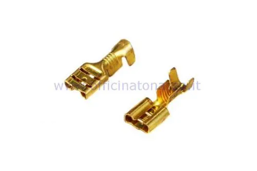 Terminale Faston femmina Würth non isolato 6,3 x 0,8 mm per cavi da 1,5 a 2,5 mm². Montaggio a crimpare per cablaggi elettrici.