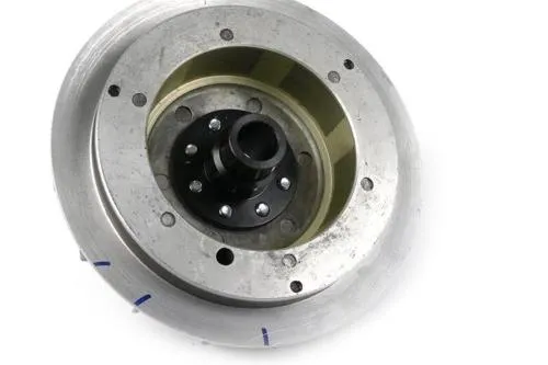 Volano BGM PRO BGM8033RT da 1600 g, cono 19 mm e dado M10 per accensioni elettroniche 12 V di Vespa Smallframe compatibili.
