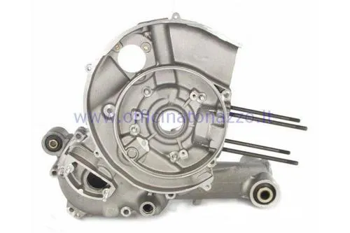 Carter motore originale Piaggio 8410315 per Vespa PX 125-150: valvola rotante, sede avviamento elettrico e predisposizione miscelatore.