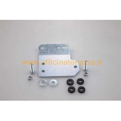 Staffa Pinasco 25351017 completa di minuteria per accensione Flytech Vespa Smallframe. Componenti elettrici esclusi; verificare disposizione e cablaggio.