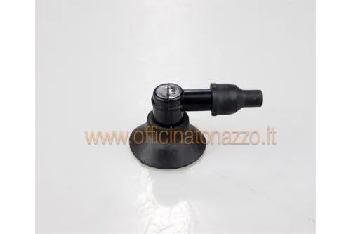 Cappuccio attacco candela CIF 9007-KT per Vespa T5. Prima del montaggio confrontare innesto, collegamento al cavo e spazio disponibile.