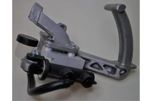 Pompa freno a disco posteriore Crimaz è installabile su tutti i modelli vespa smallframe e largeframe