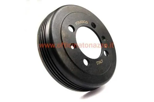 Tamburo anteriore Pinasco Highbrake 26280200 in acciaio per Vespa con cerchio chiuso da 8 pollici. Pista ganasce interna da 125 mm.