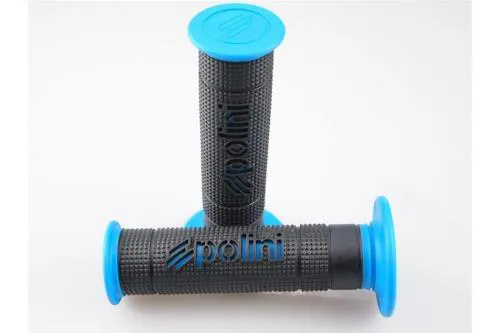 Manopole Polini Big Evolution nero/blu in doppia mescola, complete di due rivestimenti in spugna per le leve. MPN 341.0027.