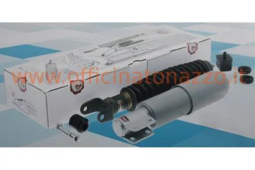 Coppia Carbone 10720-KT per Vespa PX e PE 125, 150 e 200: anteriore grigio con tamponi, posteriore fosfatato con supporti e bullone.
