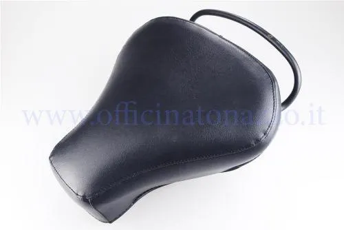 Sella singola pilota nera, senza borchie né cuciture, per Vespa VNB 1-6, VBB 1-2, VBA, VNA, GT, GTR, GL, Sprint, Sprint Veloce, TS, Rally, GS 160, SS 180 e PX; escluse Faro Basso e Struzzo.