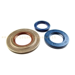 Kit paraoli CIF 6649-V per Vespa PX: Viton lato frizione 31x62,1x5,8/4,3, volano 24x35x6, mozzo 30x47x6 e O-ring.