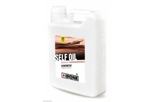 IPONE Self Oil semisintetico per motori 2T, specifiche JASO FC e API TC, in tanica graduata da 4 litri per un dosaggio preciso.