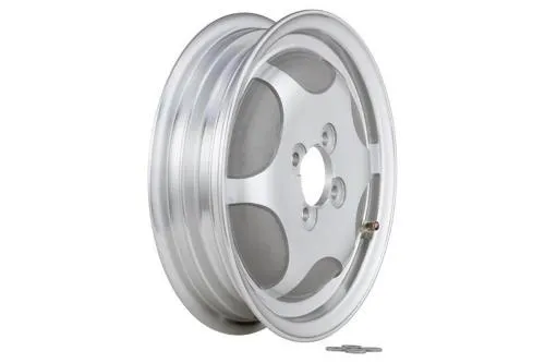 Cerchio SIP Tubeless 80181720 chiuso in alluminio argento opaco, misura 2.15x10 e attacco a quattro fori, per Vespa 150 GS e conversioni 8-10 pollici.