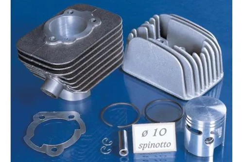 Gruppo termico Olympia 56063 in ghisa, 43 mm e 5 travasi, con pistone per spinotto 10 mm e guarnizione di base per Piaggio Ciao e Si. Senza testa.