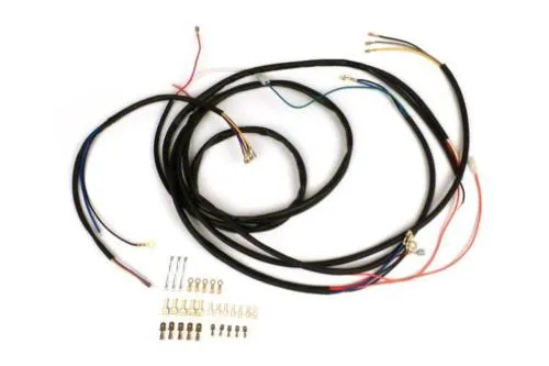 Kit BGM PRO con cablaggio e devio luci per conversione Vespa a 12V CA con accensione elettronica. Per Smallframe e Largeframe classiche.