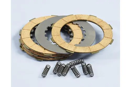 Serie di quattro dischi frizione Polini 230.0022 per Vespa a 8 molle: T5 125, Cosa 125-200 e 200 PE/PX. GTIN 8054705116094.
