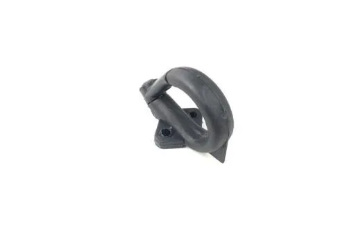 Gancio portaborse Vespa in plastica nera con molla di chiusura. Montaggio sui fori predisposti della sella o della scocca, previa verifica interassi.