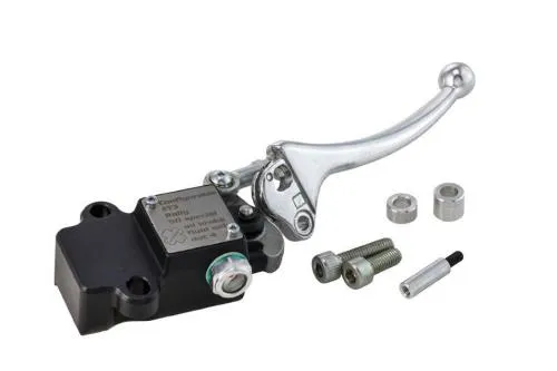 Pompa freno Crimaz P&P 2.0 dritta nera per Vespa Special, Primavera, ET3, Super, GTR, Sprint Veloce, TS e Rally.