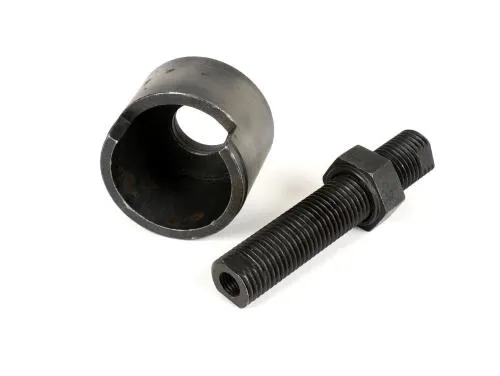 Attrezzo BGM PRO con adattatori M11 e M12x1,5 per richiamare l'albero motore nel semicarter lato volano di Vespa Wideframe e Largeframe.