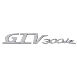 Distintivo originale Piaggio 657137 GTV 300 i.e. per fianchetto destro Vespa GTV 300 ie. Cromato, autoadesivo, misura 150×21 mm.