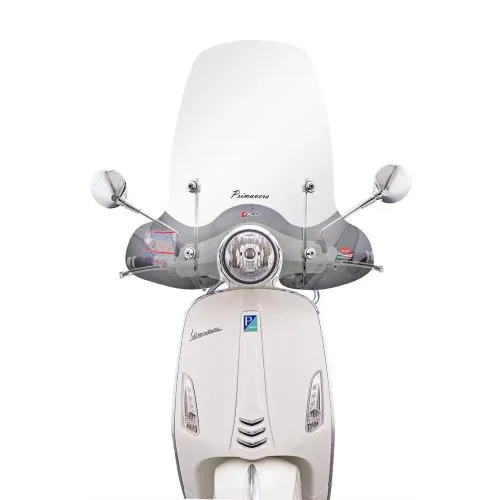 Parabrezza alto FACO FA23276 trasparente, 540×680 mm, completo di attacchi per Vespa Primavera 50-150 dal 2013 e ulteriori Sprint/Elettrica compatibili.