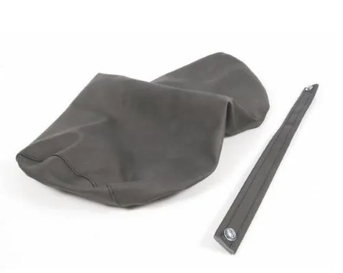 Copertina sella DIEFFE P90050 con fregio e cinghia per Vespa PX 125-200 prima serie. Rivestimento di ricambio; sella e imbottitura escluse.