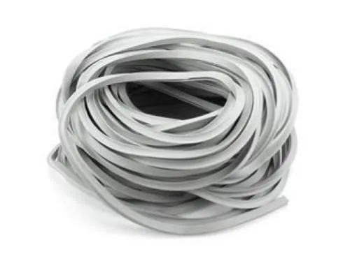 Grey rubber profile for Vespa top box (2 metres)