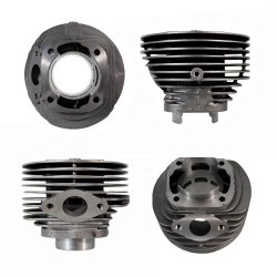 Cilindro EVOK 58 135cc in ghisa completo di testa per Vespa 50 - ET3- Primavera