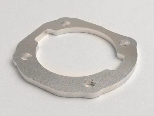 Distanziale base cilindro BGM ORIGINAL WS5159 in alluminio da 5,0 mm per gruppi Polini 133 cc su Vespa Smallframe compatibili.