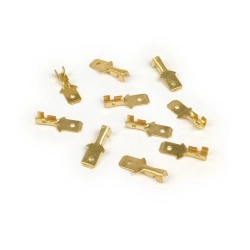 Dieci capicorda Faston maschio BGM ORIGINAL da 6,3 mm, non isolati, per riparare cablaggi Vespa e Lambretta. MPN 3330392, EAN 4251389101000.