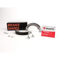 Ganasce freno anteriori BGM PRO 125x17 mm per Vespa Smallframe, Wideframe e Super compatibili. Ricambio a un perno, riferimento BGM5327.